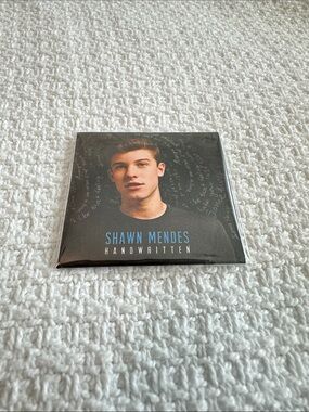 Imagination Shawn Mendes Mini Brands Zuru Really Works Vinyl Common